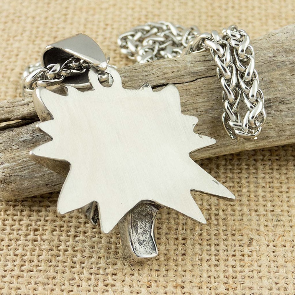 Collar con colgante de cabeza  - Wildman Hunting & Outdoor Price List reseña y precio